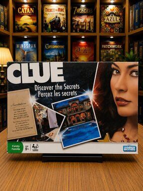 2008 Clue Discover the Secrets Mystery Board Game Parker Brothers Family